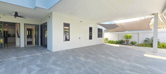 3 bedrooms House for sale in Pattaya, Chonburi, Eastern Thailand, Thailand № 71889 12