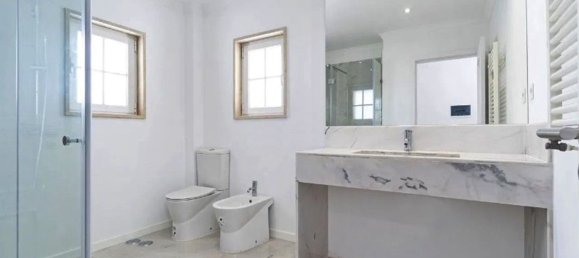 4 chambres Maison à Almada, Portugal No. 89646 6