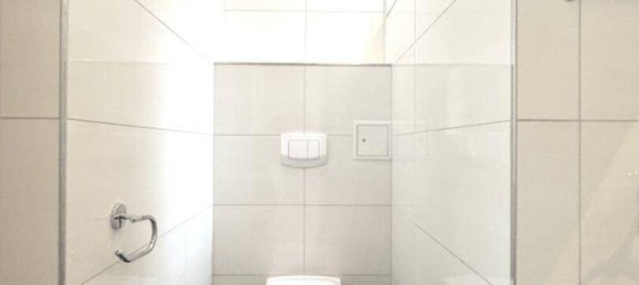 Квартира с 2 комнатами в Альзергрунд, Австрия № 237338 10