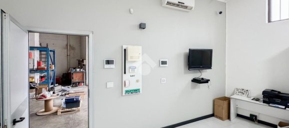 170m² Commercial property in Rezzato, Italy No. 6476 10