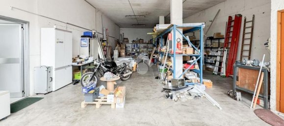 170m² Commercial property in Rezzato, Italy No. 6476 15