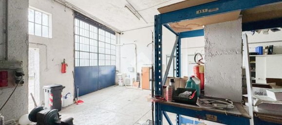 170m² Commercial property in Rezzato, Italy No. 6476 11