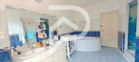 7 bedrooms House in Walincourt-Selvigny, France No. 266596 4