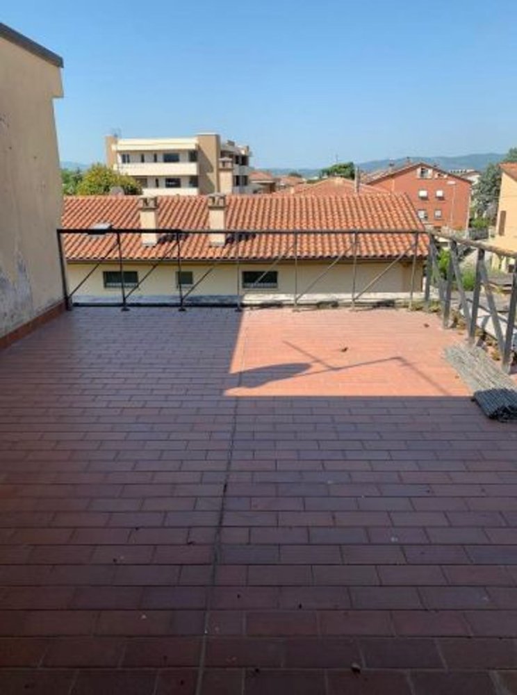 Apartamento de 4 divisões em Foligno, Italy N.º 34793