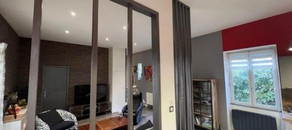 2 Schlafzimmer Doppelhaus in Chalon-sur-Saone, France, Nr. 303412 4