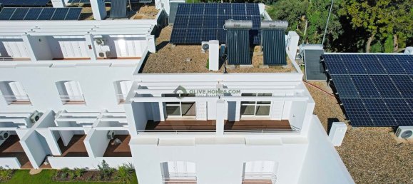 2 bedrooms House in Albufeira, Portugal No. 89817 4