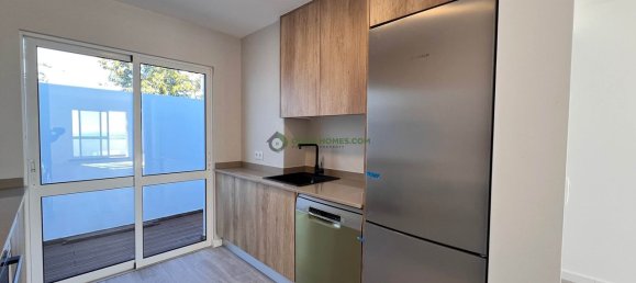 2 bedrooms House in Albufeira, Portugal No. 89817 32