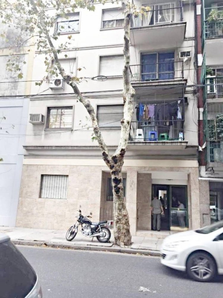 Studio in Buenos Aires, Argentina No. 100260