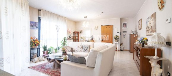 3-Zimmer Wohnung in Senago, Italy, Nr. 42634 5