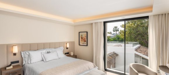 5 bedrooms Villa in Marbella, Spain No. 183891 39