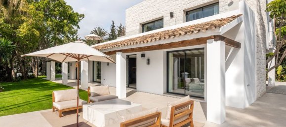 5 bedrooms Villa in Marbella, Spain No. 183891 44