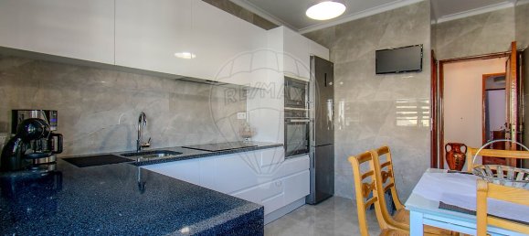 3 bedrooms House in Ermesinde, Portugal No. 30105 3