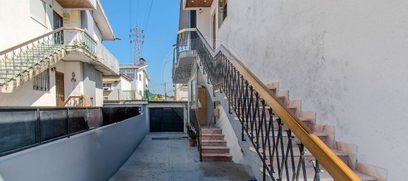 3 bedrooms House in Ermesinde, Portugal No. 30105 22