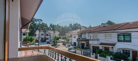 3 bedrooms House in Ermesinde, Portugal No. 30105 15