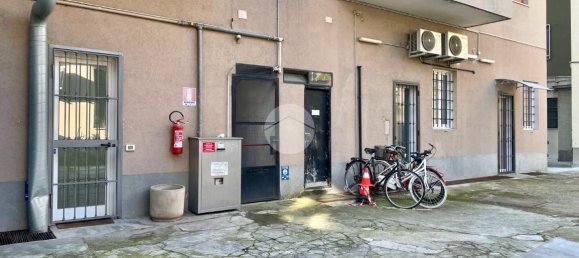 2 rooms Apartment in Milan, Italy No. 250618 2