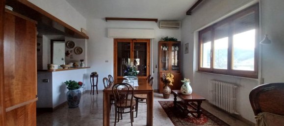 Квартира с 7 комнатами в Пистоя, Италия № 221570 12