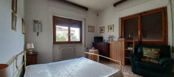 Квартира с 7 комнатами в Пистоя, Италия № 221570 20