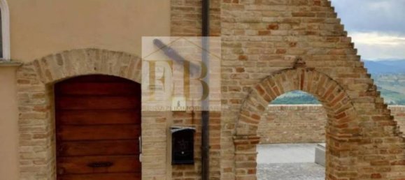 3 Schlafzimmer Wohnung in Castorano, Italy, Nr. 380423 5