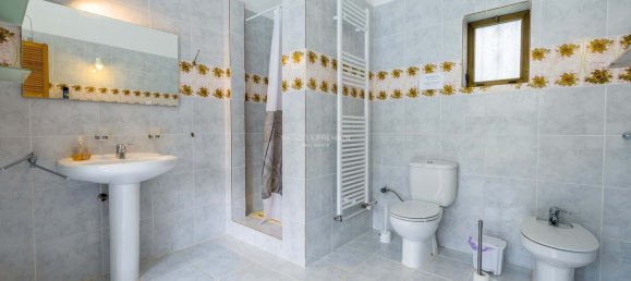 4 chambres Villa à Mexilhoeira Grande, Portugal No. 100158 26