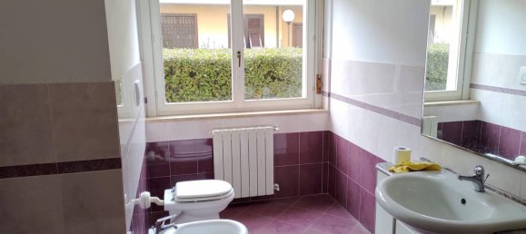 3 rooms Apartment in Livorno, Italy No. 161291 7