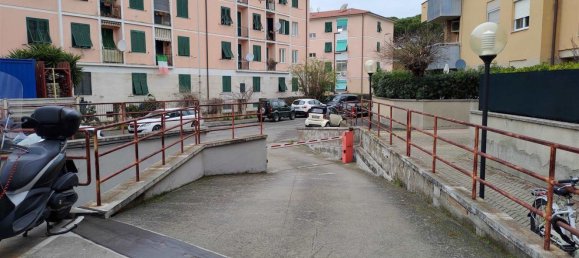 3 rooms Apartment in Livorno, Italy No. 161291 25