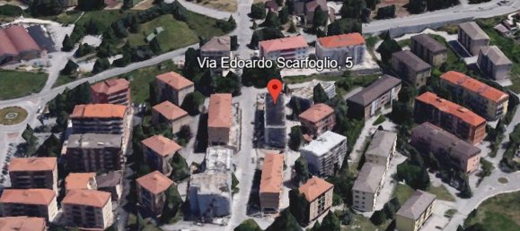 3 rooms Apartment in L'Aquila, Italy No. 187770 4