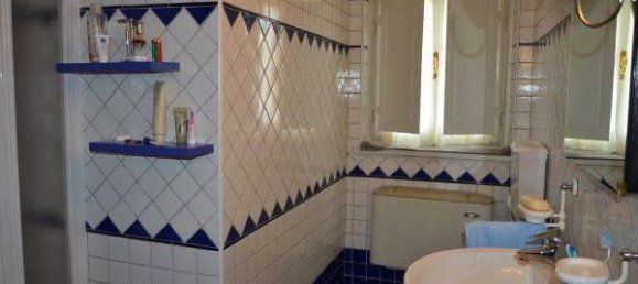 Вилла с 10 комнатами в Верчелли, Италия № 124282 28