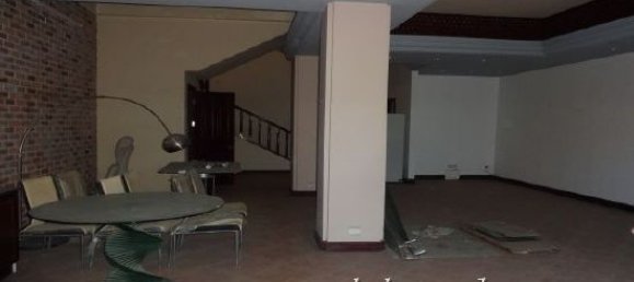 7 bedrooms Villa in Tay Ho, Vietnam No. 5709 6