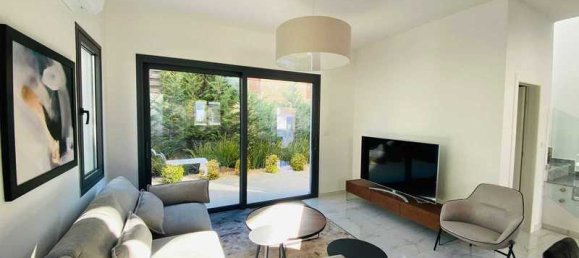 2 bedrooms Maisonette in Limassol, Cyprus No. 7589 12