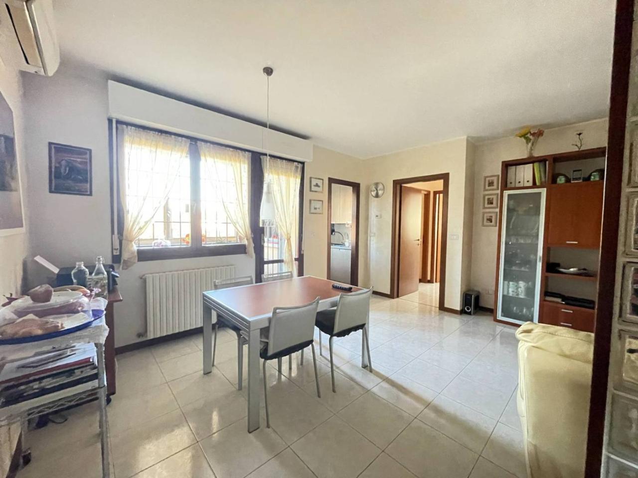 5 rooms Apartment in Castenaso, Italy No. 28186