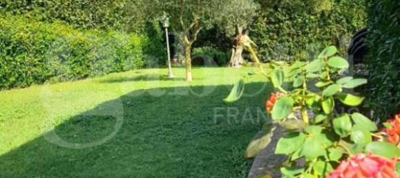 7 rooms Villa in Bracciano, Italy No. 322589 6