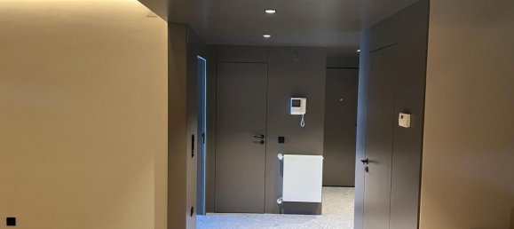 4 bedrooms Apartment in Porto, Portugal No. 117594 3