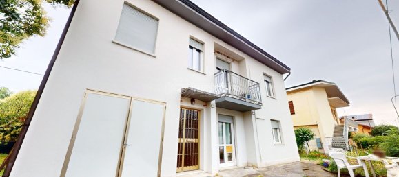 7 rooms Villa in Novi di Modena, Italy No. 173048 18