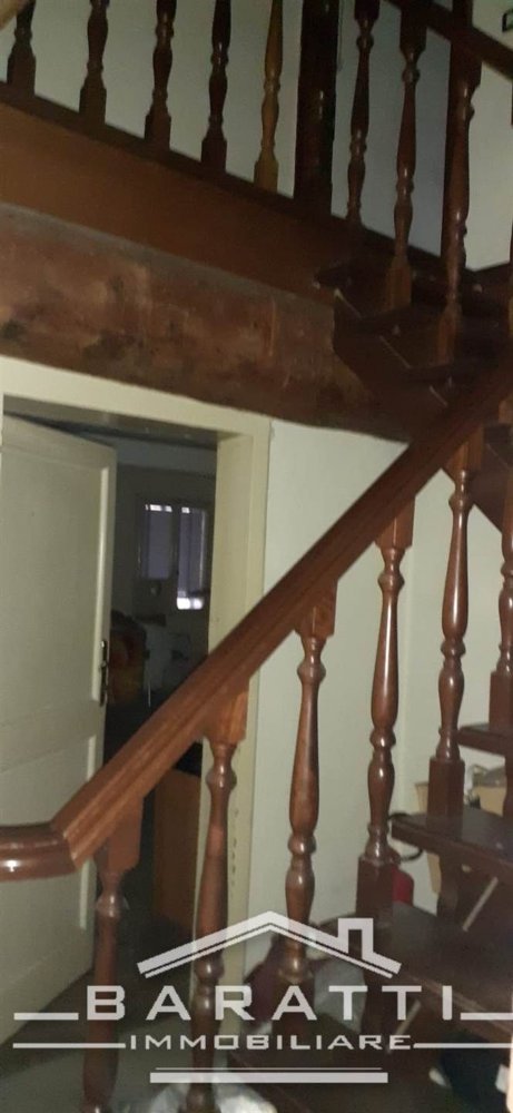 6 rooms Apartment in Ostiglia, Italy No. 63710