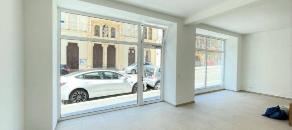 2-salle Bureau à Neubau, Austria No. 90706 2