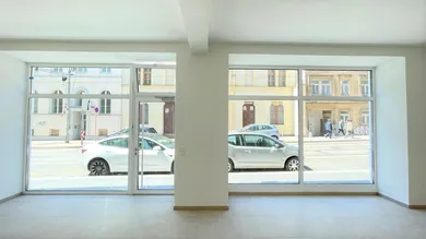 2-salle Bureau à Neubau, Austria No. 90706