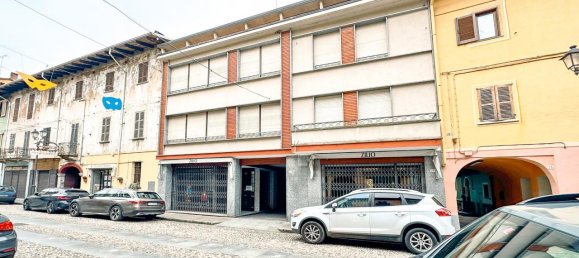 6 rooms Apartment in Gattinara, Italy No. 236496 21