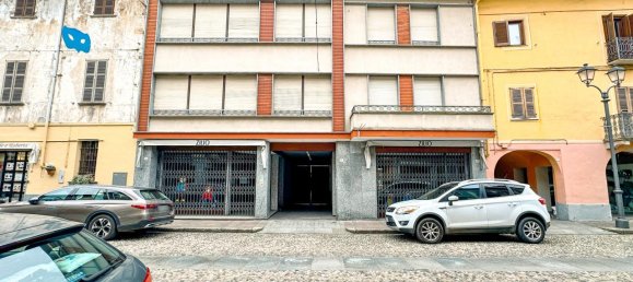 6 rooms Apartment in Gattinara, Italy No. 236496 2