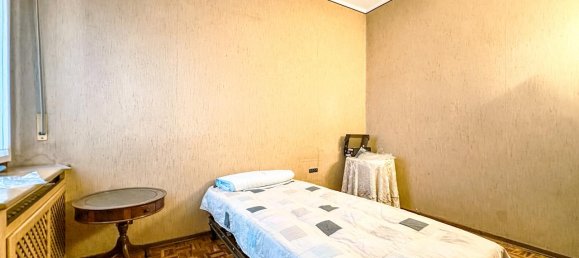 6 rooms Apartment in Gattinara, Italy No. 236496 14