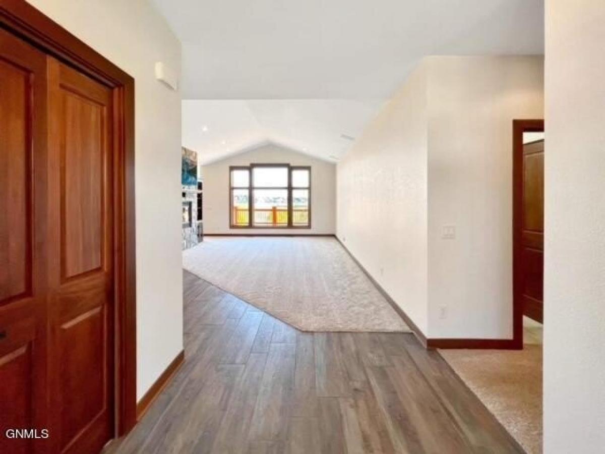 6 bedrooms House in Epping, USA No. 386138