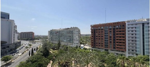 Квартира с 3 спальнями в Валенсия, Испания № 190928 13