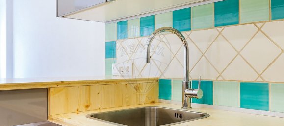 9 bedrooms Building in Lisbon, Portugal No. 70096 6