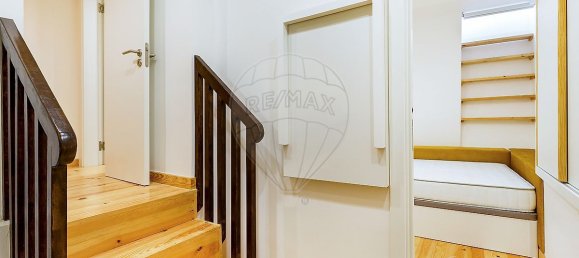 9 bedrooms Building in Lisbon, Portugal No. 70096 13