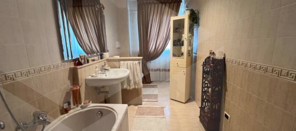 4-Zimmer Haus in Cerignola, Italy, Nr. 26193 12