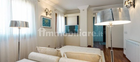 Пентхаус с 4 спальнями в Ольбия, Италия № 170872 10