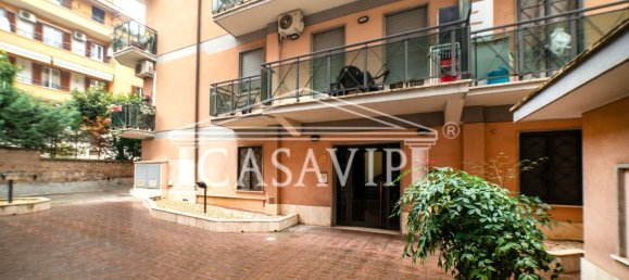 Apartamento de 3 divisões em Rome, Italy N.º 216963 6