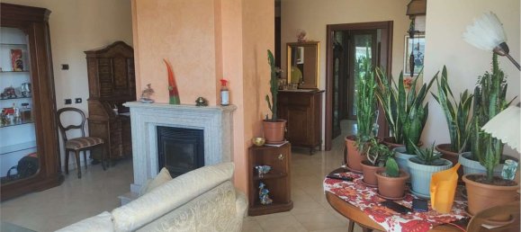 7 Schlafzimmer Villa in Cerea, Italy, Nr. 353145 8