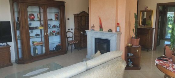 7 Schlafzimmer Villa in Cerea, Italy, Nr. 353145 6
