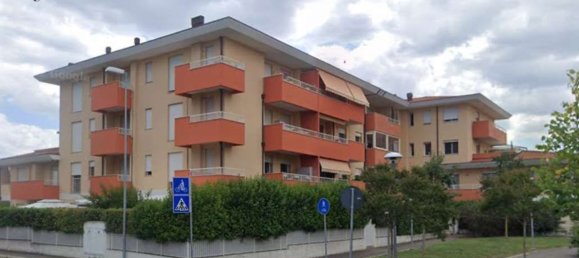 3 rooms Apartment in Rimini, Italy No. 11447 7