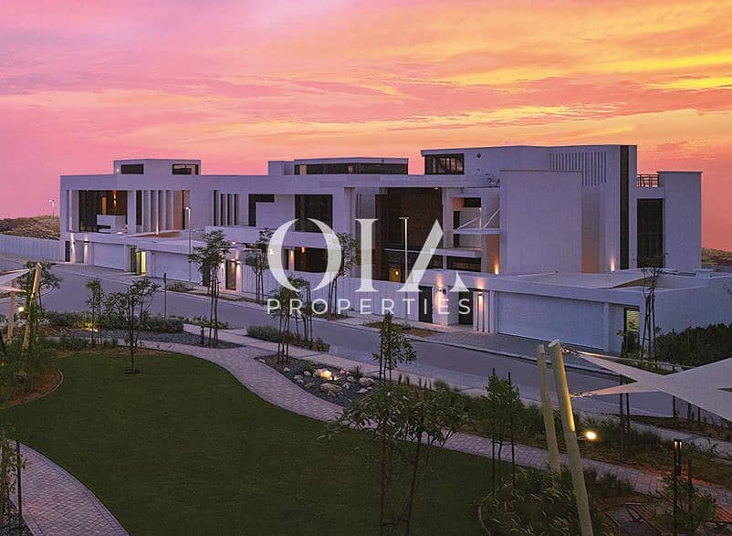 5 bedrooms Villa in Yas Island, UAE No. 17237